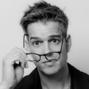 Alexander Kaan, zwart-witfoto.